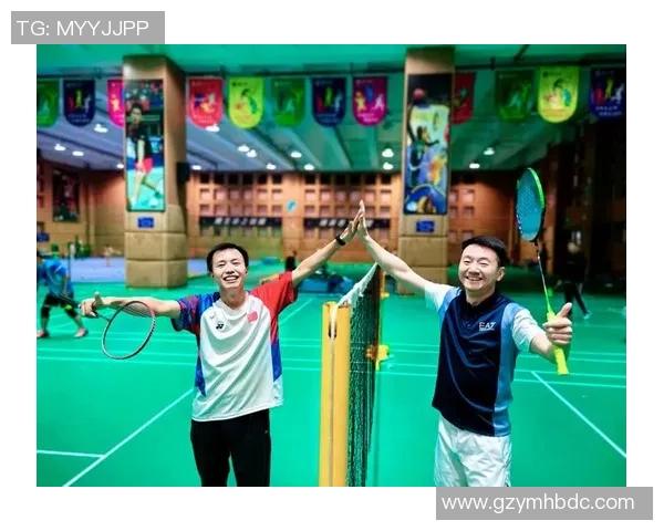 南京羽毛球队的耐力训练与比赛表现探讨聚焦羽毛球运动的未来发展 南京羽毛球队的耐力训练与比赛表现探讨聚焦羽毛球运动的未来发展